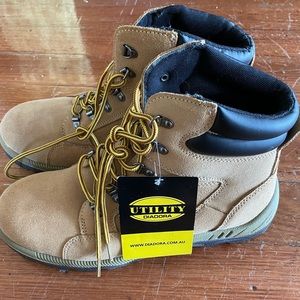 Diadora asolo safety boots